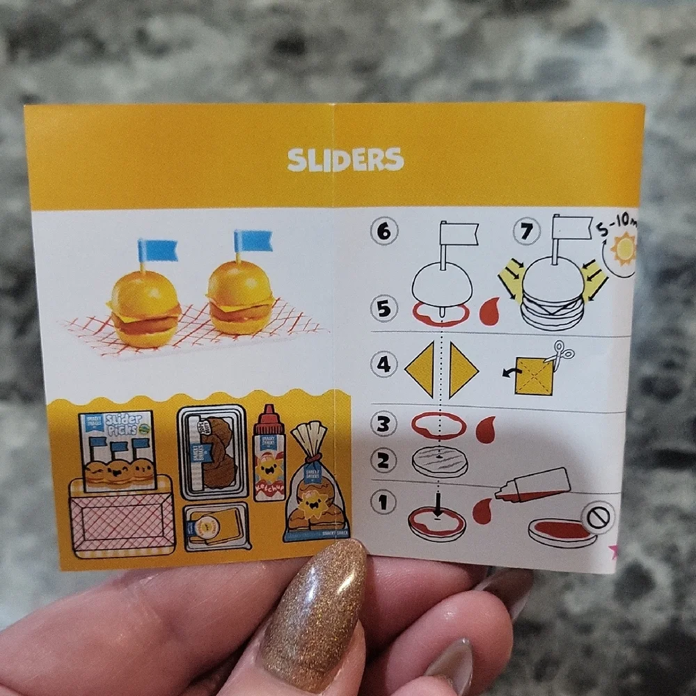Miniverse Make It Mini Cafe Sliders